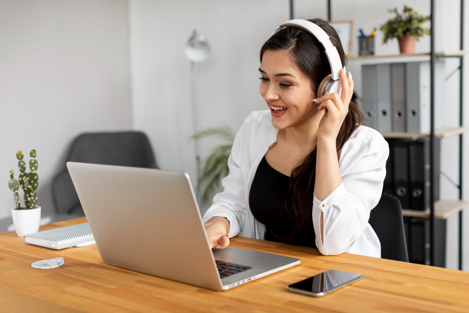 The Benefits of Hiring a Virtual Assistant in Brisbane: Streamline Your Operations